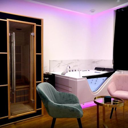 Le Venus - Appartement Spa Privatif Balneo Sauna Dijon Eksteriør bilde